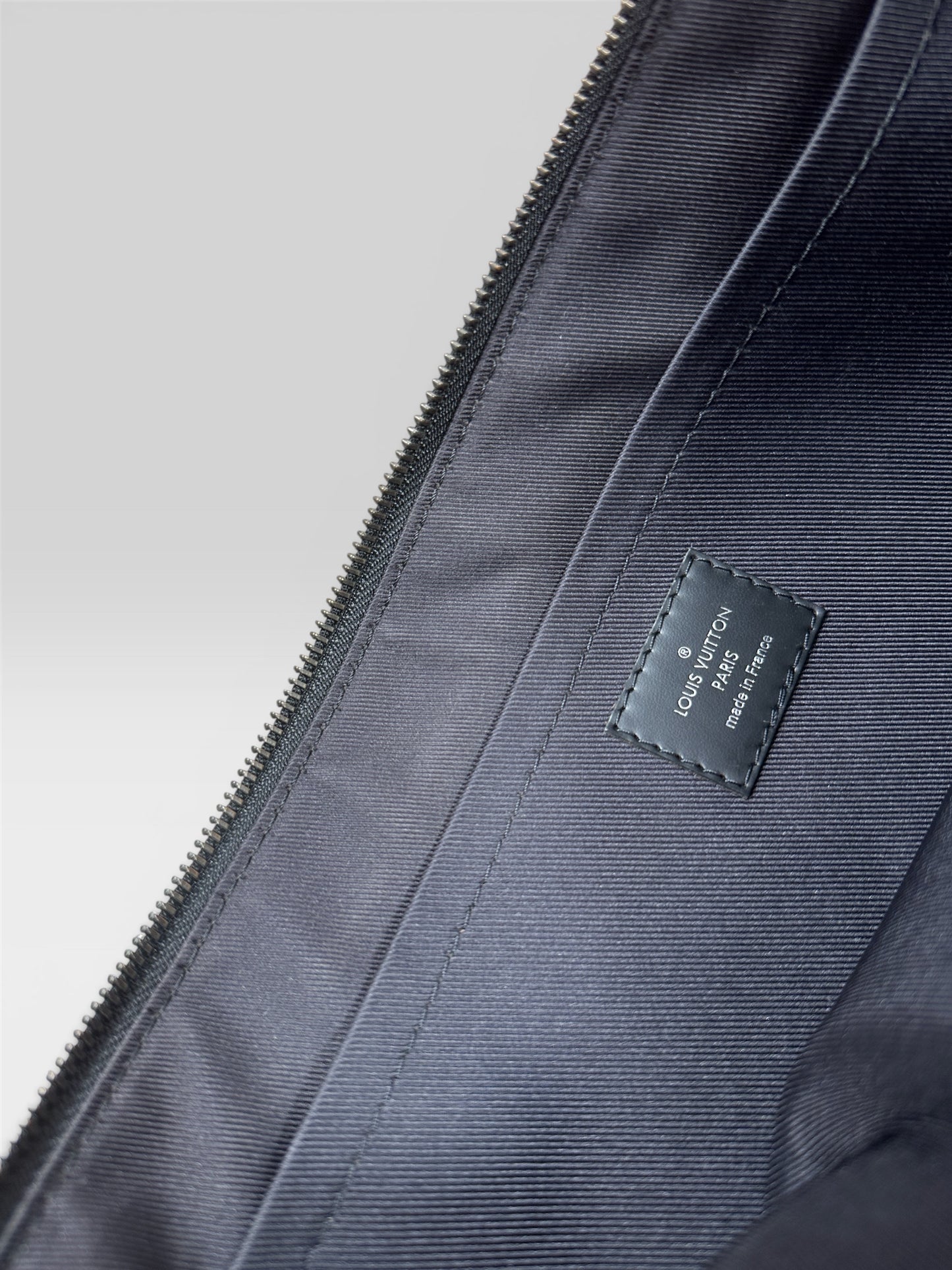 Louis Vuitton Discovery Pouch